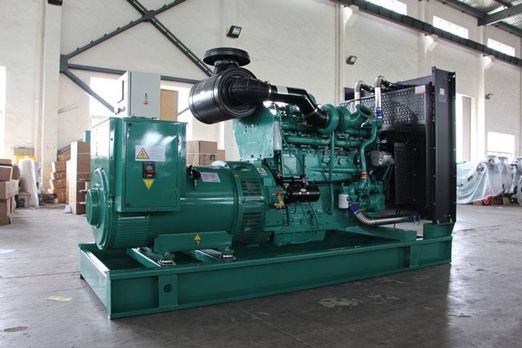 昭通320kw康明斯柴油发电车出租组图片 昭通320kw康明斯柴油发电车出租组图片